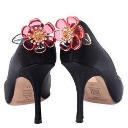 Jimmy Choo Black Satin Plastic Flower Clip Pointed Toe Pumps Size 37