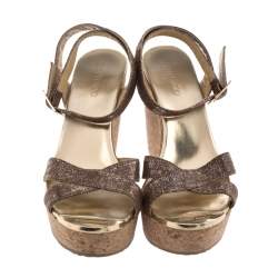 مملوكة مسبقًا صندل جيمي تشو بحزام بابيروس كاحل وكعب روكي فيلين جلد لامع بني مقاس 36