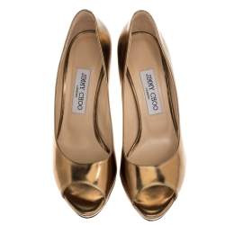 Pre Owned Jimmy Choo Metallic Gold Leather Peep Toe Platform Pumps Size 38.5
