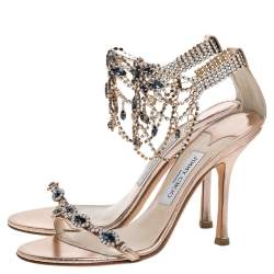 مملوكة مسبقًا صندل جيمى تشو مقدمة مفتوحة زخرفة كريستال وجلد ذهبى وردى مقاس 39