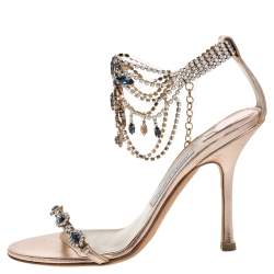 مملوكة مسبقًا صندل جيمى تشو مقدمة مفتوحة زخرفة كريستال وجلد ذهبى وردى مقاس 39