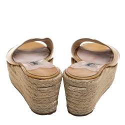 مملوكة مسبقًا صندل جيمى تشو سيور متقاطعة كعب روكى جلد لامع أصفر مقاس 37.5