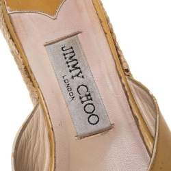 مملوكة مسبقًا صندل جيمى تشو سيور متقاطعة كعب روكى جلد لامع أصفر مقاس 37.5