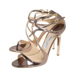 مملوكة مسبقًا Jimmy Choo Metallic Brown Patent Leather Lang Sandals Size 38.5