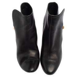 Pre Owned حذاء بوت جيمي تشو جلد أسود مزين معدن كعب سميك مقاس 38