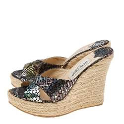 مملوكة مسبقًا Jimmy Choo Multicolor Holographic Python Effect Phyllis Espadrilles Wedges Slides Size 39.5