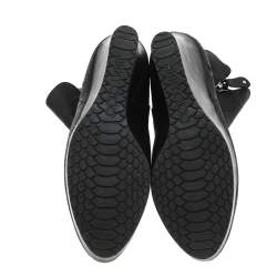 مملوكة مسبقًا Jimmy Choo Black Rugged Suede Britania Wedge Ankle Boots Size 40