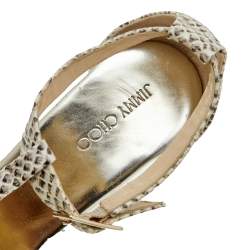 مملوكة مسبقًا صندل جيمي تشو بيلا جلد نقش ثعبان بني / بيج سير حرف تي نعل روكي مقاس 38.5