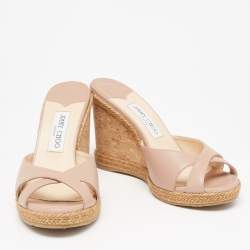 مملوكة مسبقًا صندل إسبادريل جيمي تشو ألمر 105 نعل فينيل وجلد وردي كعب روكي مقاس 40