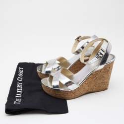 مملوكة مسبقًا صندل جيمي تشو لوسيا جلد فضي سيور متعاكسة كعب روكي فليني نعل سميك مقاس 40