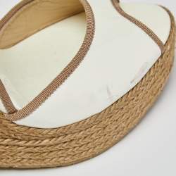 مملوكة مسبقًا صندل جيمي تشو جوت وجلد لامع بني/أبيض بحزام للكاحل كعب روكي مقاس 39