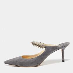 Pre Owned صندل سلايد جيمي تشو بنغ سويدي رصاصي مزين بالكريستال مقاس 38