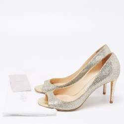 مملوكة مسبقًا حذاء كعب عالي جيمي تشو ايزابيل غليتر ذهبي/فضي مقدمة مفتوحة مقاس 39