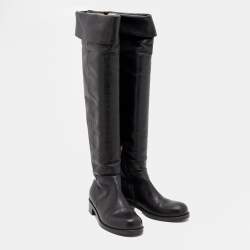 Pre Owned بوت جيمي تشو ديرون جلد أسود فوق الركبة مقاس 38.5