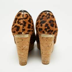 Pre Owned حذاء كعب عالي جيمي تشو بابينا شعر حصان مطبوع نقشة الفهد وحافة جلد لامع كعب روكي فليني مقاس 35