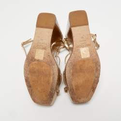 مملوكة مسبقًا Jimmy Choo Gold Leather JC Emblem Wedge Sandals Size 39