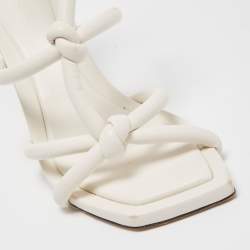 Pre Owned Jimmy Choo White Leather Knot Detail Bay Ankle Strap Sandal Size 39