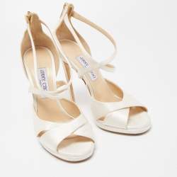 مملوكة مسبقًا Jimmy Choo White Satin Ankle Strap Sandals Size 39