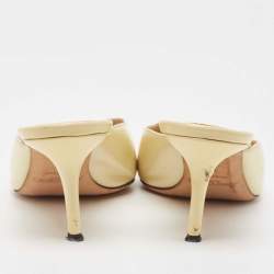 Pre Owned Jimmy Choo Light Yellow Leather Rav Mules Size 39