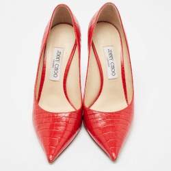 مملوكة مسبقًا Jimmy Choo Red Crocodile Love Pumps Size 40  