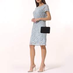 مملوكة مسبقًا Judith Leiber Black Acrylic Crystals Slim Slide Chain Clutch