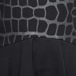 Pre Owned توب جست كافالي تريكو سترتش أسود منقوش غير متساوي مقاس كبير جدًا - إكس لارج