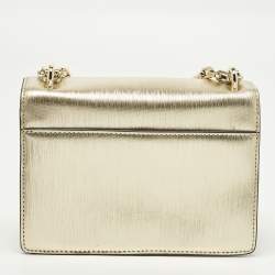 مملوكة مسبقًا حقيبة كتف كارل لاغرفيلد فضية جلد كيه/توقيع