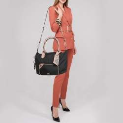 Pre Owned Karl Lagerfeld Black/Pink Leather and Nylon Front Pocket Tote