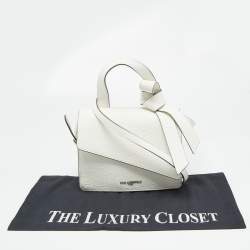 Pre Owned Karl Lagerfeld White Lace Print Leather Chantelle Top Handle Bag