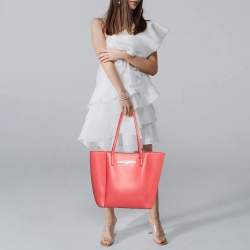 مملوكة مسبقًا Karl Lagerfeld Louise French Rose Leather Tote