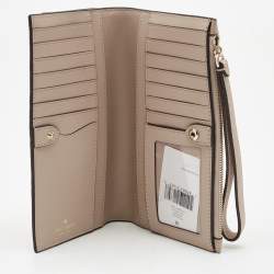 Pre Owned Kate Spade Beige Medium Leila Phone Wristlet 