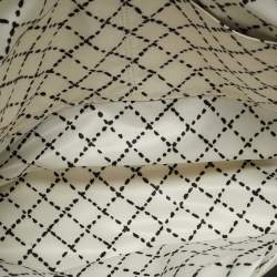 Pre Owned حقيبة يد كيت سبيد كوف ستريت جلد سفينو أسود مع تفاصيل أبزيم