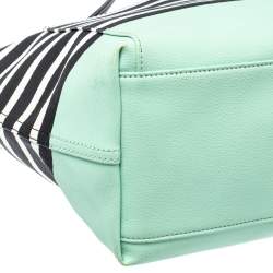 مملوكة مسبقًا حقيبة يد كيت سبيد ريلي بلاستيك مشمع مقلم خطوط منخفضة متعدد الألوان