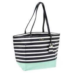 مملوكة مسبقًا حقيبة يد كيت سبيد ريلي بلاستيك مشمع مقلم خطوط منخفضة متعدد الألوان