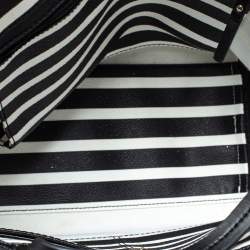 مملوكة مسبقًا حقيبة يد كيت سبيد ريلي بلاستيك مشمع مقلم خطوط منخفضة متعدد الألوان