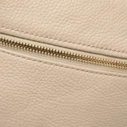 مملوكة مسبقًا Kate Spade Beige Leather Front Zip Crossbody Bag