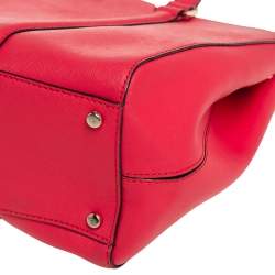 مملوكة مسبقًا Kate Spade Coral Red Leather Newbury Lane Briar Tote