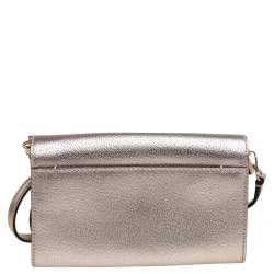مملوكة مسبقًا Kate Spade Gold Leather Crossbody Bag