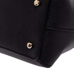 مملوكة مسبقًا حقيبة ساتشل كيت سبيد "سيدار ستريت مايس" جلد سافيانو أبيض/ أسود 