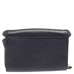 مملوكة مسبقًا Kate Spade Black Leather Chester Street Avie Crossbody Bag