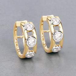 مملوكة مسبقًا أقراط حلقية بوزن 0.69 قيراط من الألماس بالذهب الأصفر عيار 14