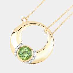 مملوكة مسبقًا 1.96 cts Peridot and Diamond 14K Yellow Gold Circle Necklace