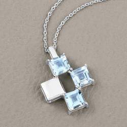 مملوكة مسبقًا 2.75 cts Aquamarine 14K White Gold Quad Pendant