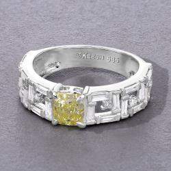 Pre Owned 1.00 cts Yellow Diamond and White Diamond 14K White Gold Bridal Ring US Size 7
