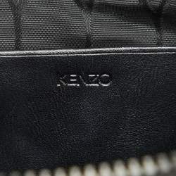 مملوكة مسبقًا Kenzo Black Fabric Tiger Print Flat Zip Pouch