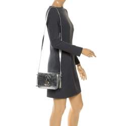 Pre Owned Kenzo Metallic Silver Cracked Leather Raindrop Crossbody Bag