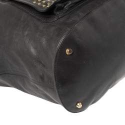 مملوكة مسبقًا حقيبة كتف كينزو قلاب مرصعة جلد سوداء 