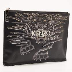 Pre Owned Kenzo Black Tiger Embroidered Leather Zip Flat Pouch