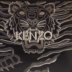 Pre Owned Kenzo Black Tiger Embroidered Leather Zip Flat Pouch