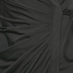 مملوكة مسبقًا فستان أكاديميه قميص أسود ملفوف متداخل صغير جدًا جدًا